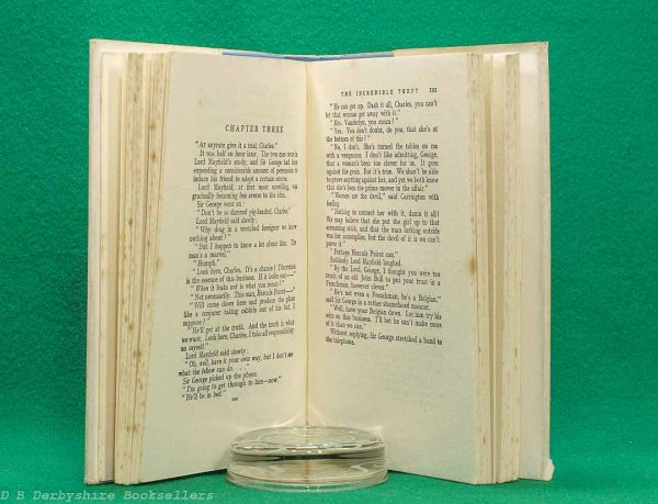 Murder in the Mews by Agatha Christie | Odhams, reprint 1938 | dustwrapper by R. H. Macartney