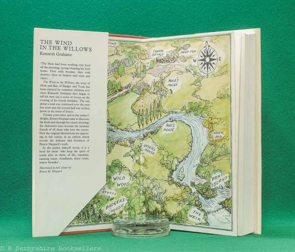 The Wind in the Willows by Kenneth Grahame | Methuen Children's Books, reprint 1974 | colour illustrations by Ernest H. Shepard The Wind in the Willows by Kenneth Grahame | Methuen Children's Books, reprint 1974 | colour illustrations by Ernest H. Shepard