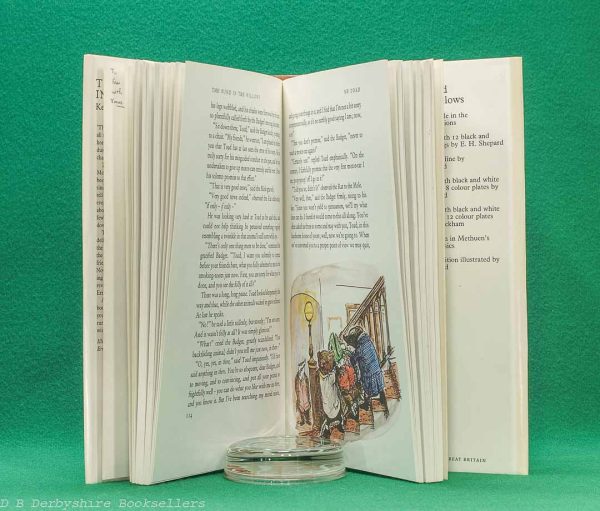 The Wind in the Willows by Kenneth Grahame | Methuen Children's Books, reprint 1974 | colour illustrations by Ernest H. Shepard The Wind in the Willows by Kenneth Grahame | Methuen Children's Books, reprint 1974 | colour illustrations by Ernest H. Shepard