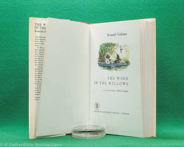 The Wind in the Willows by Kenneth Grahame | Methuen Children's Books, 1st edition 1974 | colour illustrations by Ernest H. Shepard The Wind in the Willows by Kenneth Grahame | Methuen Children's Books, 1st edition 1974 | colour illustrations by Ernest H. Shepard