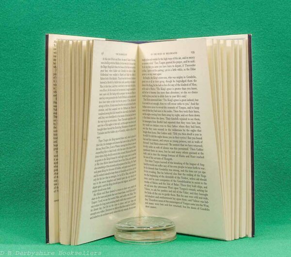 The Silmarillion by J. R. R. Tolkien | George Allen & Unwin, fourth impression 1977 | edited by Christopher Tolkien